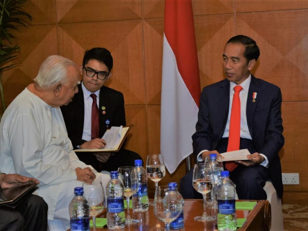 Pakistan, Indonesia agree to boost defence, trade ties