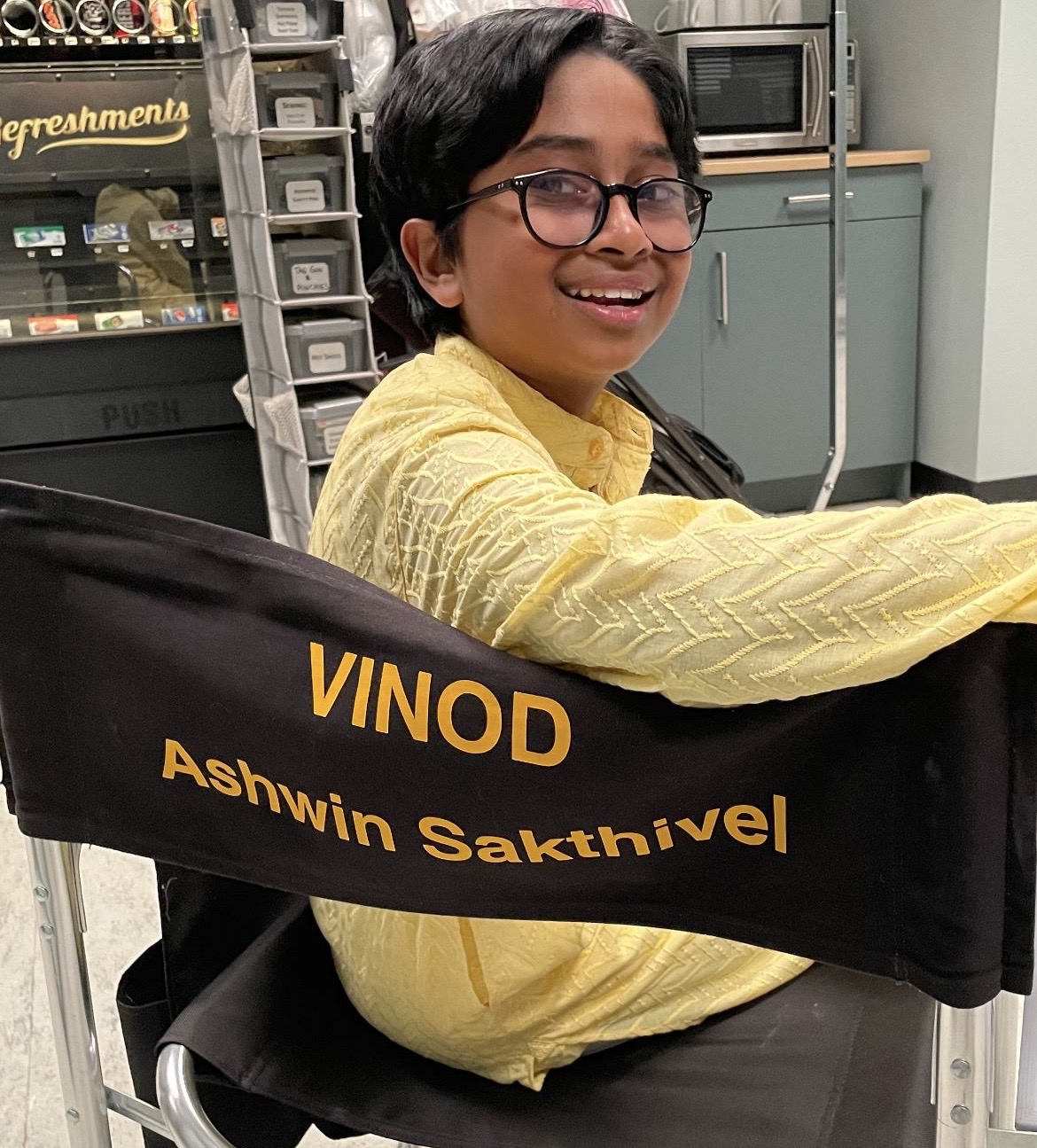 Ashwin Sakthivel as Vinod Pradeep