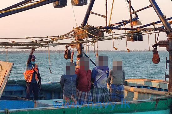 Sri Lankan navy detains Tamil Nadu fishermen