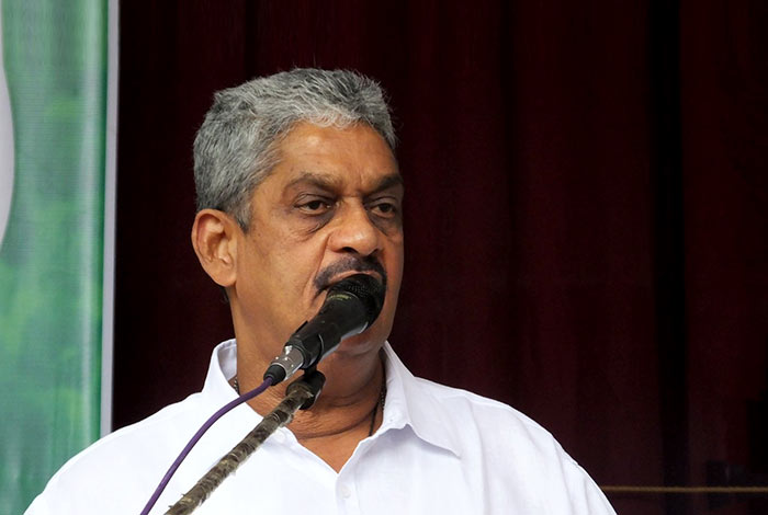 Sarath fonseka comments over military troop reduction 