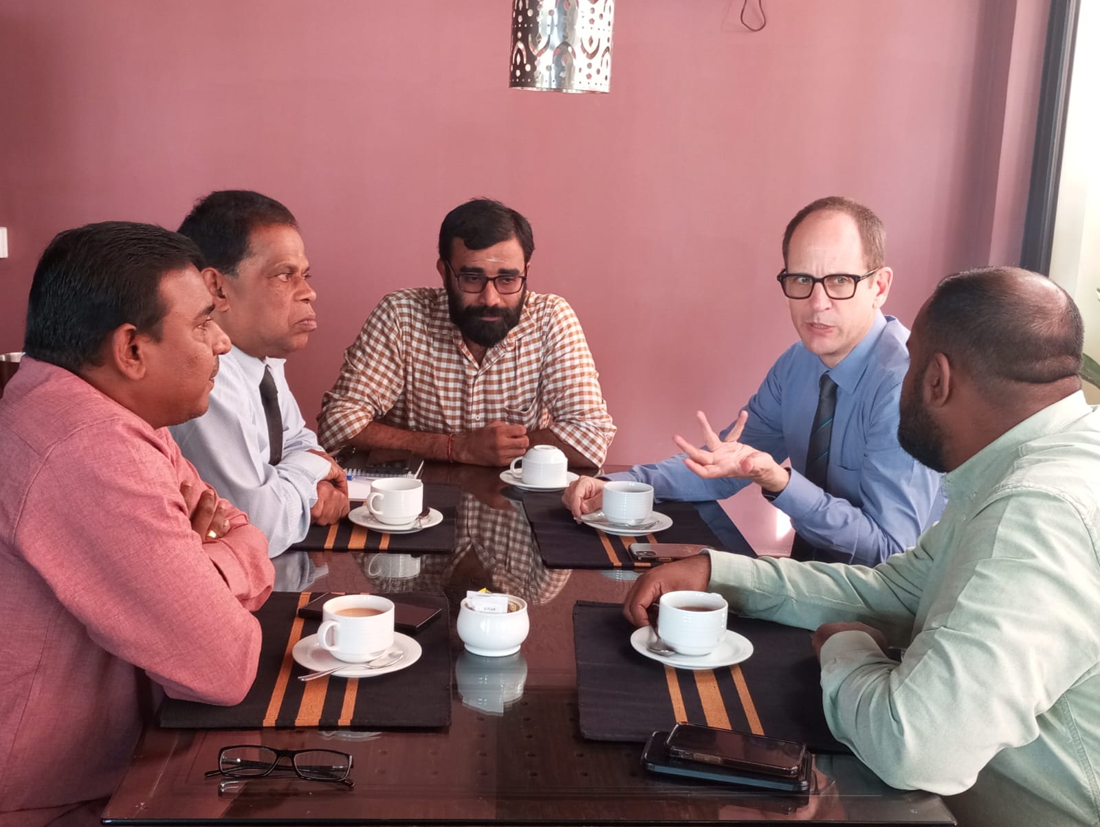 Canadian envoy meets Sri Lankan ministers