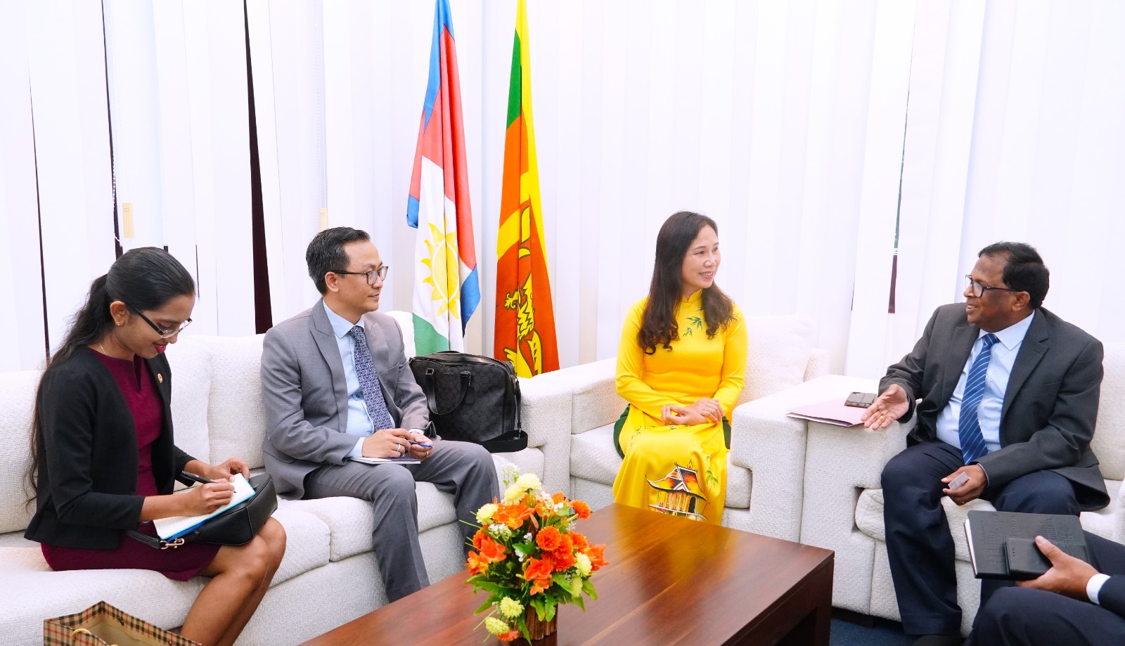 Vietnam ambassador at srilanka 